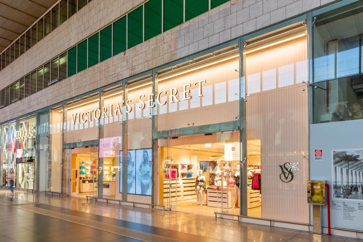 Victoria’s Secret riapre in una nuova ed esclusiva location